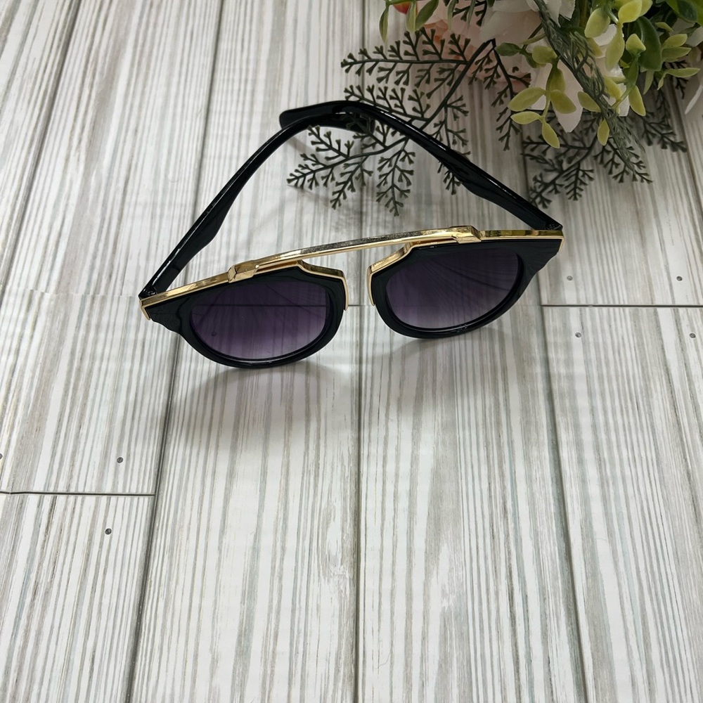 Black & Gold Sunglasses